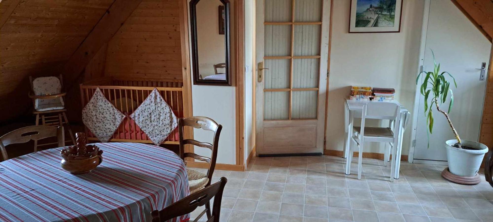 Location A Coucy Le Chateau Zewnętrze zdjęcie